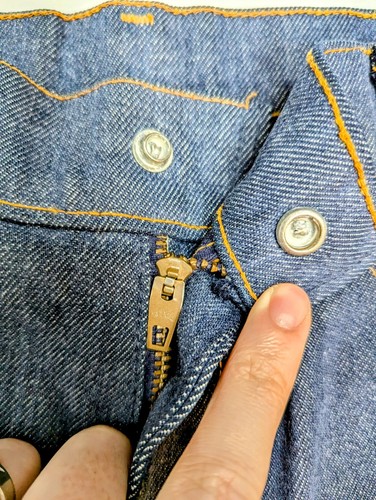 Vintage 1970s Levi Strauss Levi's Dark Blue Bell Bottoms Boys Groovy Hippy Look - Picture 8 of 11