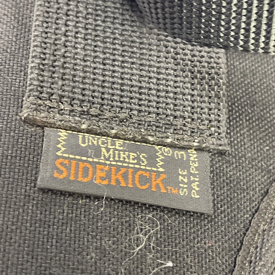 Uncle Mikes  Sidekick  holster Size 3 - Image 2 of 4
