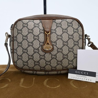 Gucci GG Supreme Shoulder Bag Brown Hardware Used