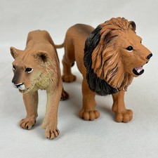Safari Ltd Wildlife Collection Lioness Lion Realistic Figurines African Animals