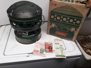 VINTAGE  COLEMAN CATALYTIC HEATER MODEL 513 Dated 11-1969 Made In USA. 