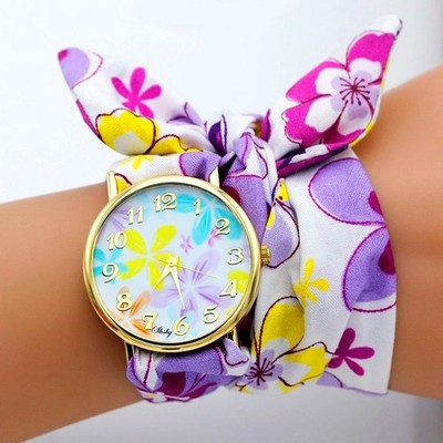 Armbanduhr 'Textilglanz': Das schicke Color Block Accessoire