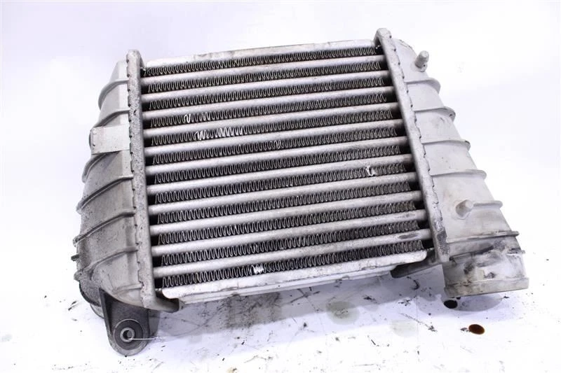 INTERCOOLER AUDI TT 2000 00 2001 01 2002 02 2003 03 04 05 06 1088479 Foto 3 de 4