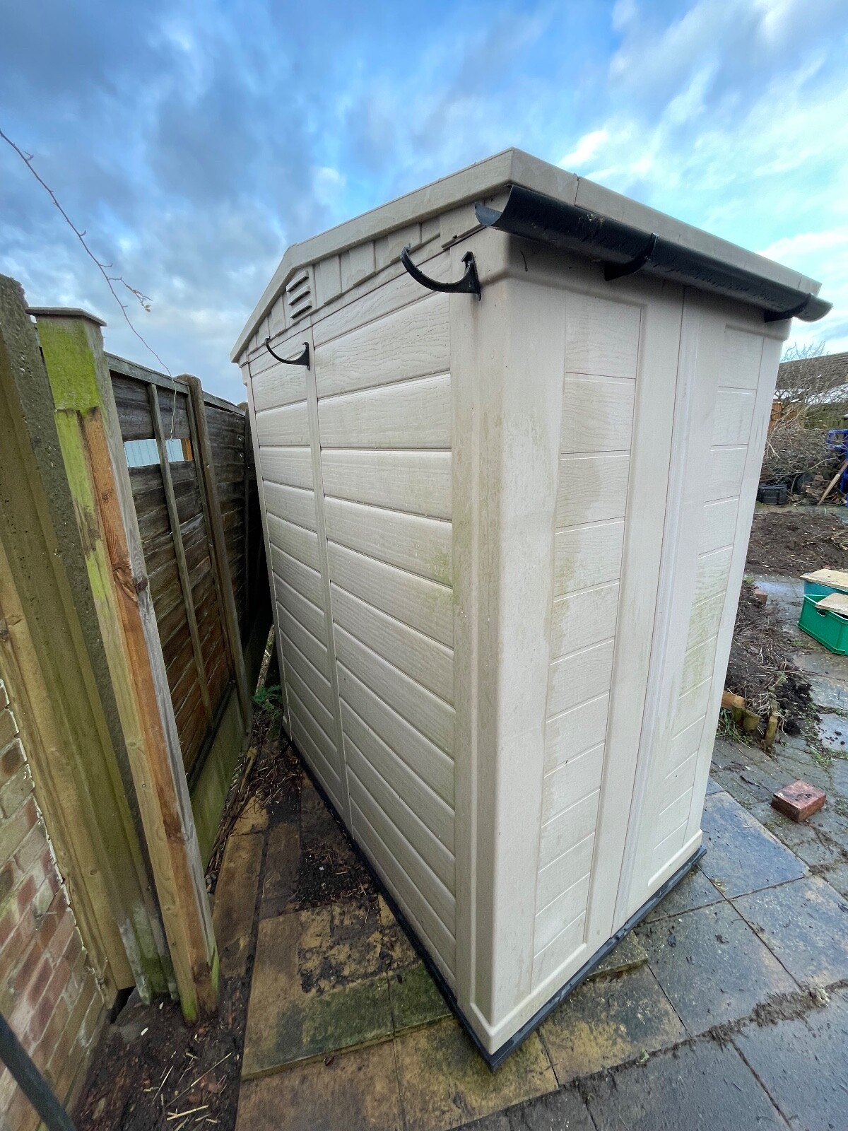 TWO x KETER 6 feet x 3 feet x 6 feet height PLASTIC GARDEN SHED eBay