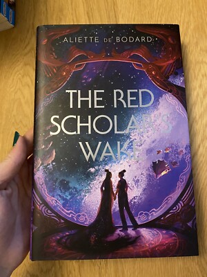 Illumicrate Exclusive The Red Scholar s Wake Aliette de Bodard Sprayed Edges