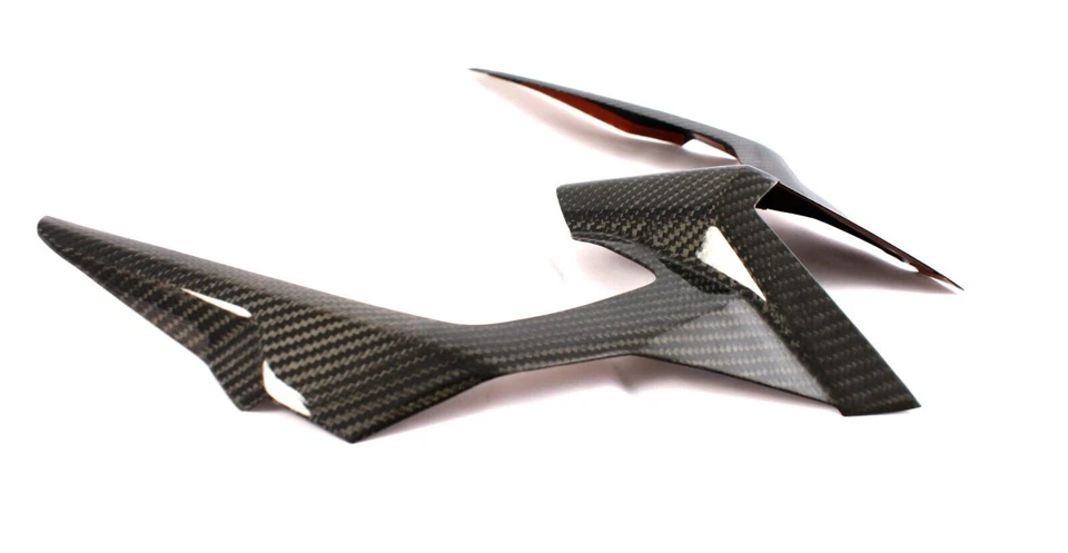 MOS Carbon Fiber Taillight Lower Cover for Yamaha TMAX 530 2012-2016 - Image 2 of 4