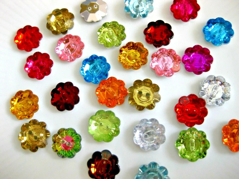15 Blusen-Knöpfe Blumen Blüten Floral verschiedene Farben ca.15mm K2E - Bild 1 von 2