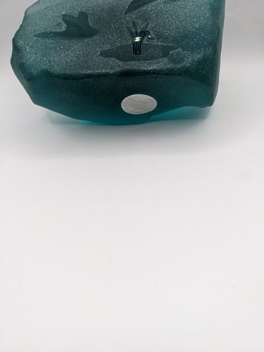 STUNNING INUIT ESKIMO Blue GLASS CARVING Canadian Geese Flying Canadian - Picture 3 of 3