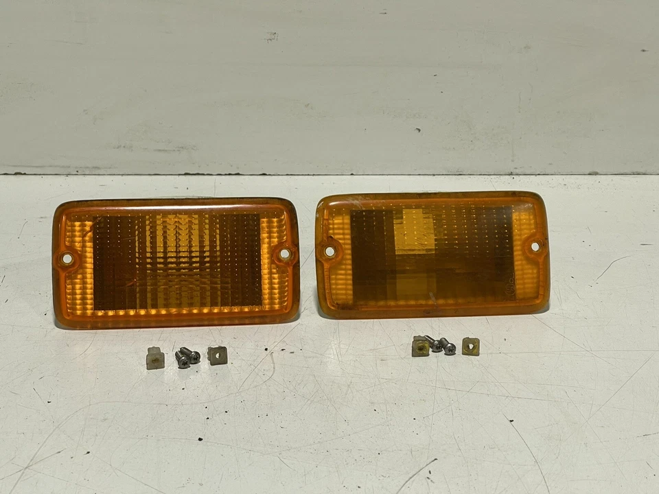 Par de carcasas de luz de señal de giro marcador guardabarros delantero Jeep Wrangler TJ 97-06 CC 27 Foto 2 de 4