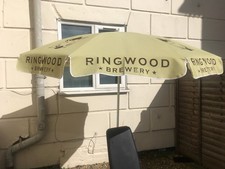 RINGWOOD Brewery Pub parasol