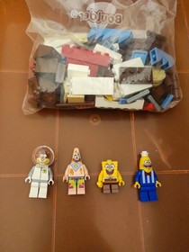 LEGO SpongeBob SquarePants: Glove World (3816) Complete With Instructions