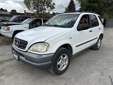 Passenger Upper Control Arm Front 163 Type Fits 98-05 MERCEDES ML-CLASS 1368014