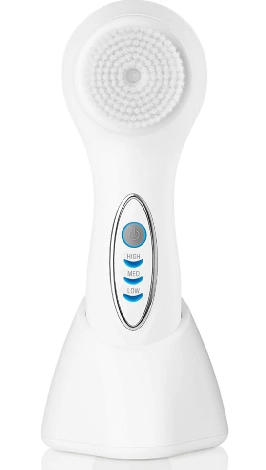 Cepillo de piel sónico Conair True Glow y 4 cabezales--3 velocidades, recargable, impermeable Foto 2 de 4