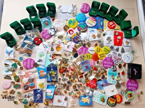 Vintage Pin Badge Job Lot Bundle Retro Charity Pins Novelty Button Badges 1.42kg