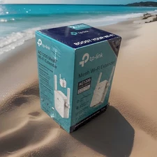 TP-Link Range Extender AC1200 High-Speed Wi-Fi Dual Band Whole Home RE305 (NEW)