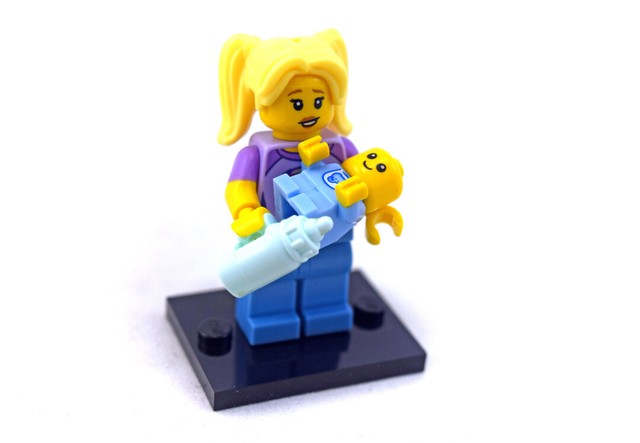 lego babysitter minifigure