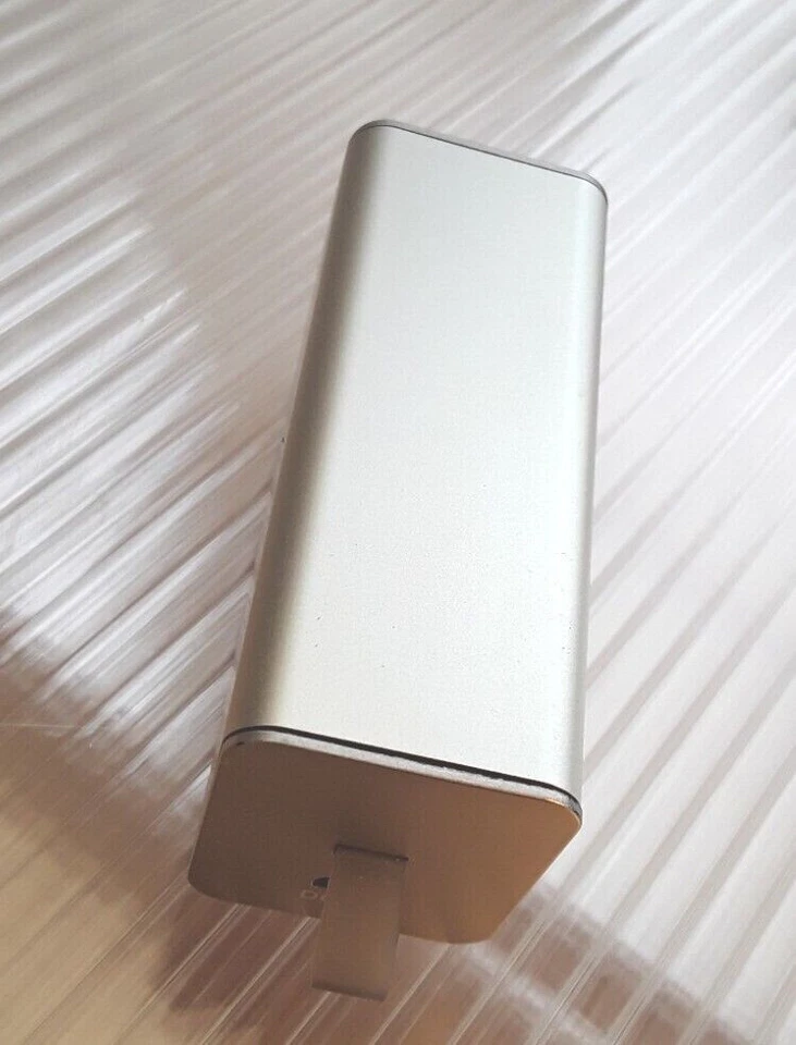 Akai - Dynmx True Wireless Stereo Playbuds / Charging Case - Image 2 of 4