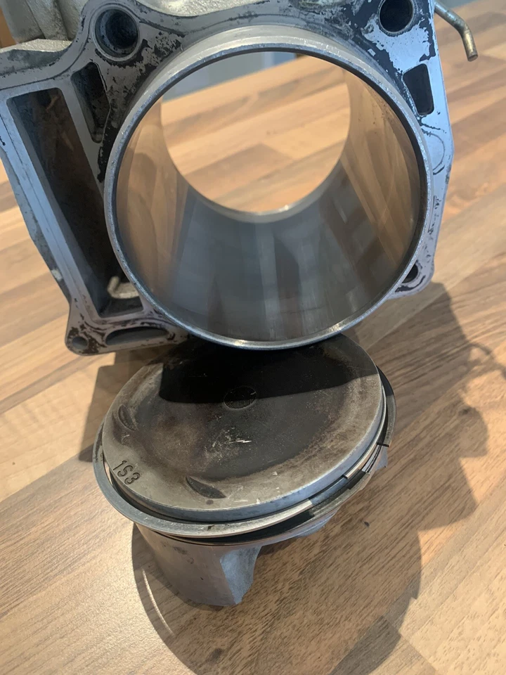 Yamaha YFM660 Raptor 2001 660 102mm  Cylinder And Piston - Image 4 of 4