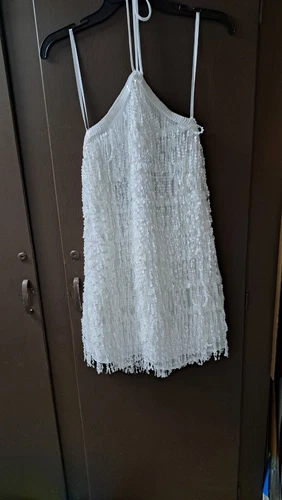 B. Darlin Cocktail Dress White Iridescent Hanging Seqiun Strands Size 1/2 New
