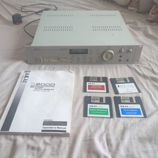 Akai S2000 Midi Stereo Digital Sampler with Instruction Manual And Disks