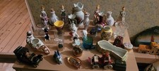  lot objets de brocante, Vide Vitrine Porcelaine Verre et Divers 