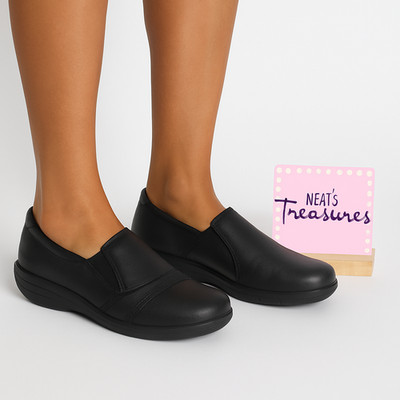 Yuu Phoria Womens DEZARY Black Arch Support Comfort Walking Loafers Shoes 8.5 M