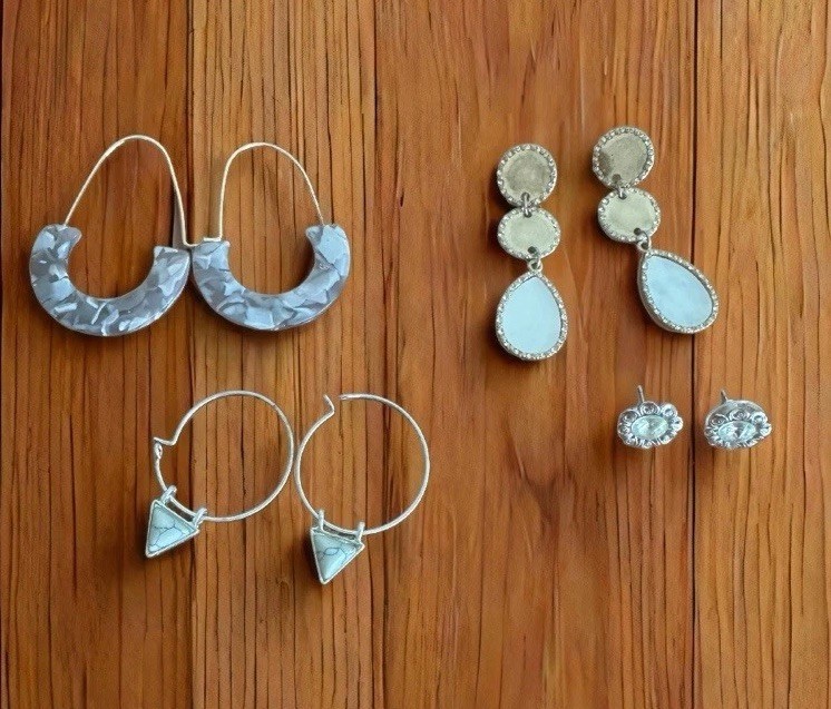 Wholesale Lot Of 4 Pierced Earrings