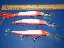Lot of 3 Rebel Deep Diving Spoonbill Minnow Crankbait Lures Red White