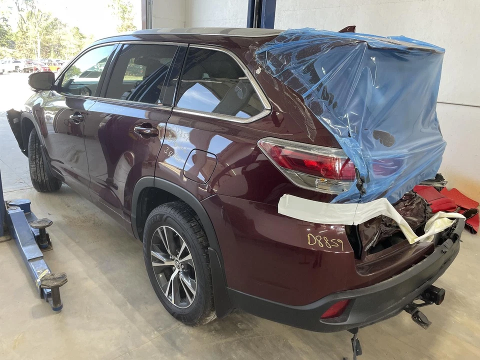 Medidor de velocidade usado serve: 2016 Toyota Highlander cluster MPH ID 83800-0E530 G - Imagem 3 de 4