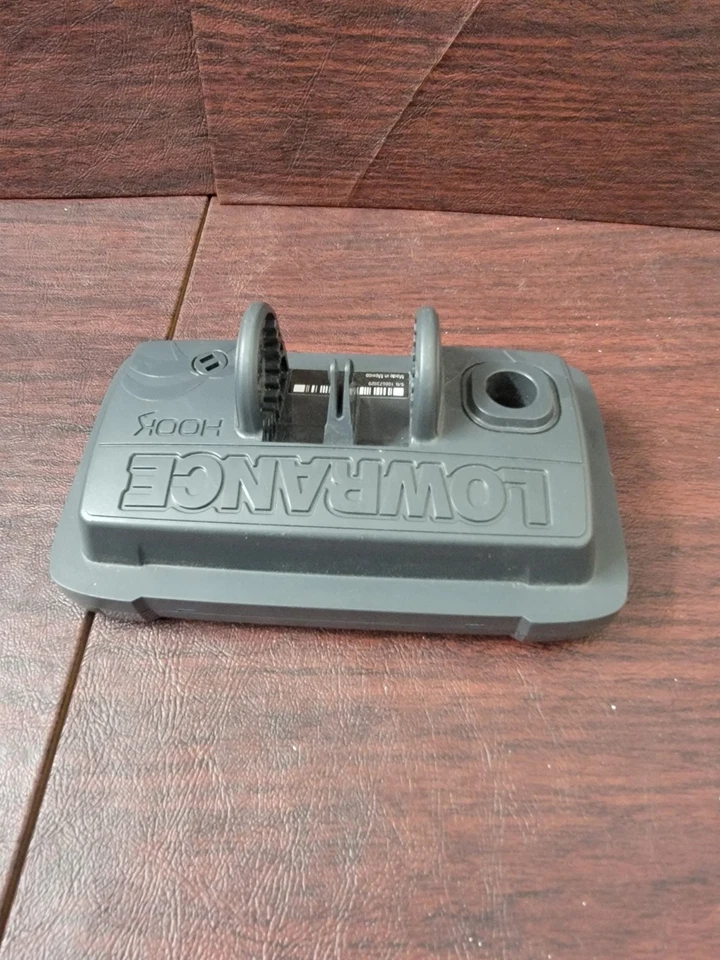 Рыбопоисковый эхолот Lowrance HOOK 4x - черный  - Изображение 4 из 4