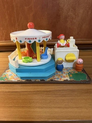 Vintage 1972 Fisher-Price Merry-Go-Round #111 - Works! Includes 2 Figures
