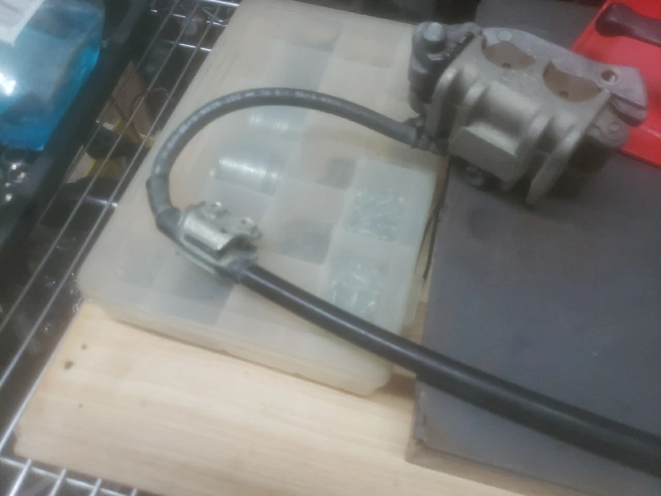 94-2015 HONDA XR650L Palanca de freno delantera Master Cyl Res Line y pinza O.E.M Foto 4 de 4