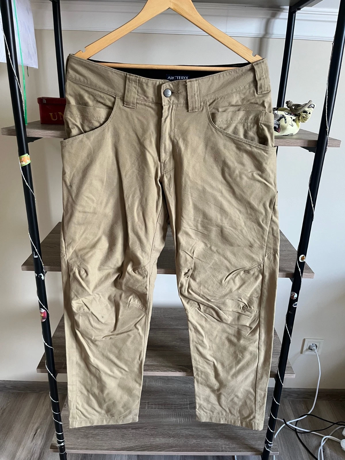 Arc'teryx Mens Pants Cotton Cargo / Trekking / Outdoor size 32
Opens in a new window or tab
