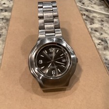 Casio Edifice EF-104 Mens watch Stainless Steel wristwatch new battery Serviced