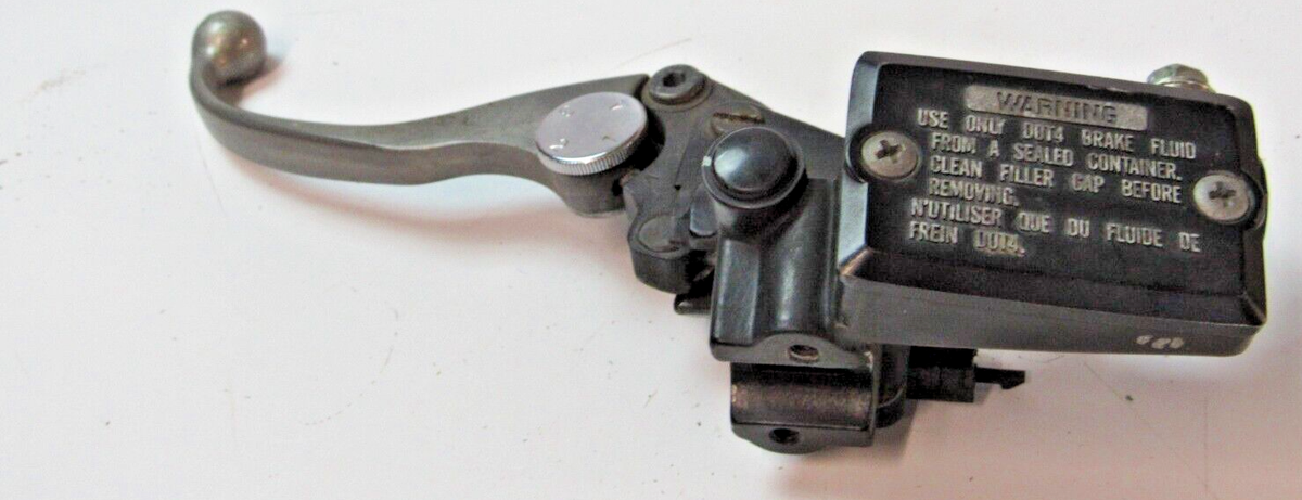 専用ページ10 1989 Kawasaki Ninja ZX10 ZX1000 HYDRAULIC CLUTCH MASTER CYLINDER
