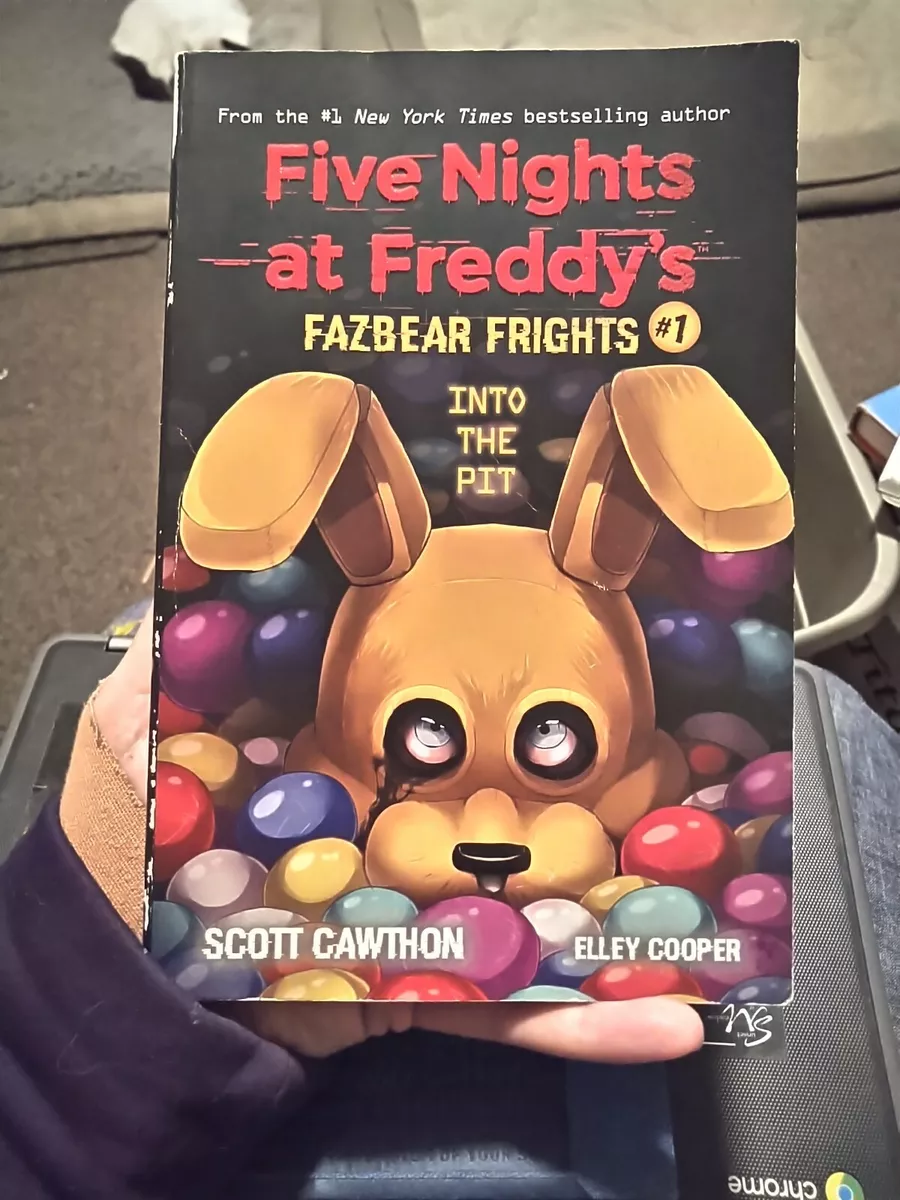 Into the Pit (Five Nights at Freddy's: Fazbear Frights Series #1