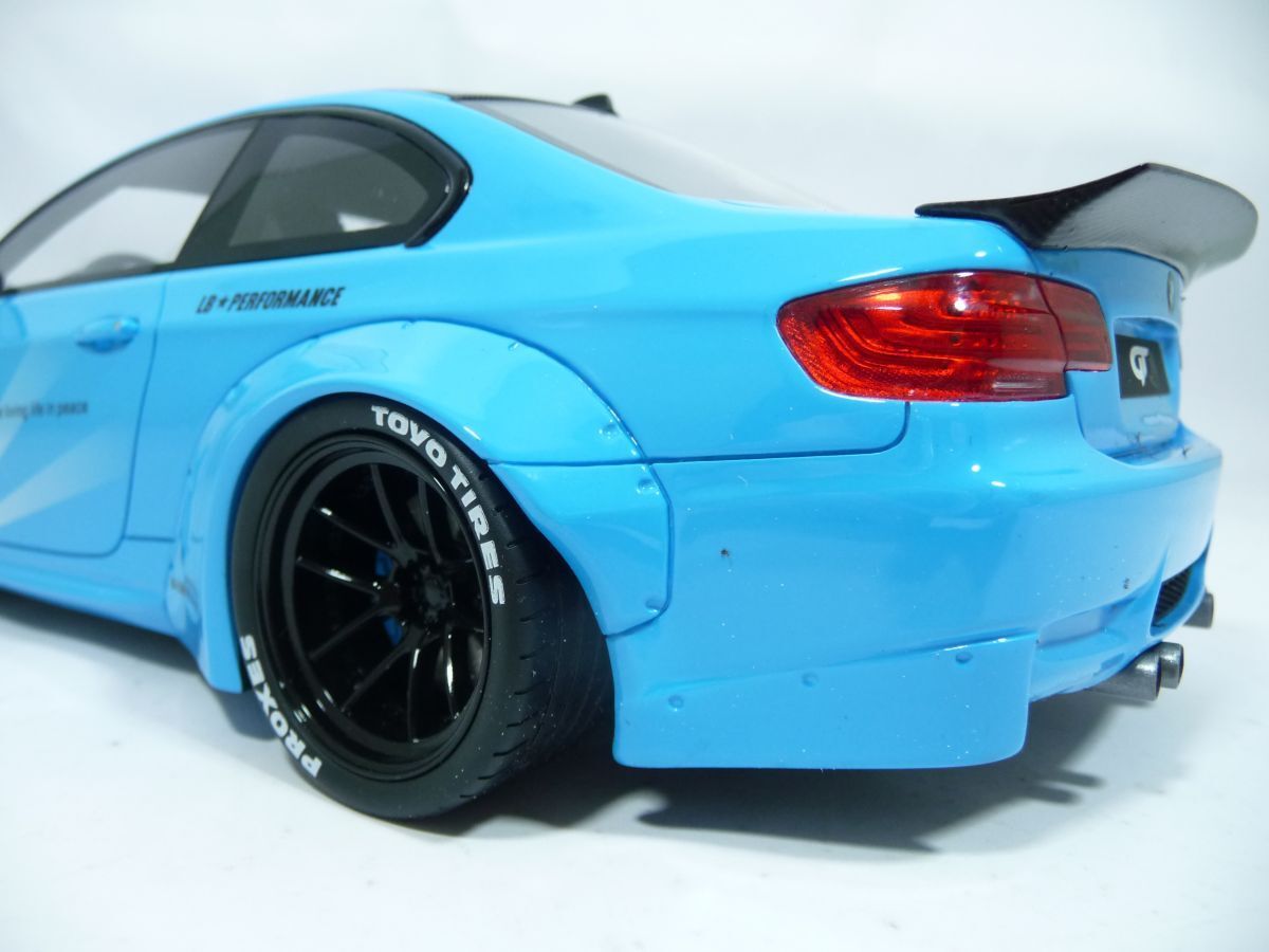 BMW M3 E92 LB LIBERTY WALK PERFORMANCE 1:18 GT-SPIRIT KJ009 BMW M3 E92 LB LIBERTY WALK PERFORMANCE 1:18 GT-SPIRIT KJ009