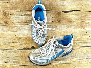 skechers court shoes