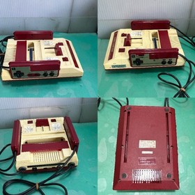 Nintendo Famicom HVC-001 w/ Network System HVC-050 Junk