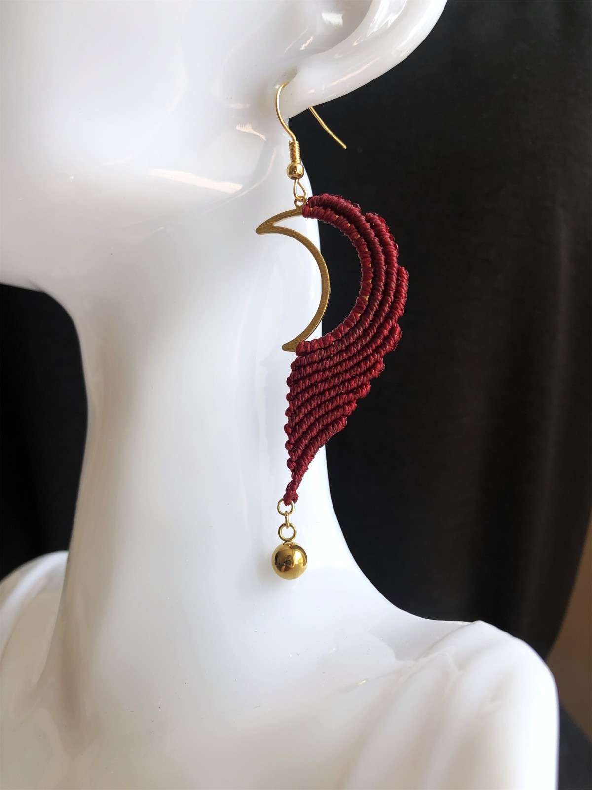 Boucles d'oreilles lune cœur statement micro macramé original, créations artisanales bohèmes