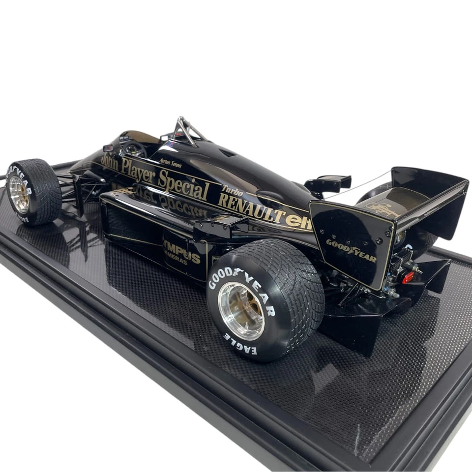 Modellino F1 Amalgam Fine Models 1/8 Lotus 97T Ayrton Senna #12 Winner Portug... - Immagine 4 di 4