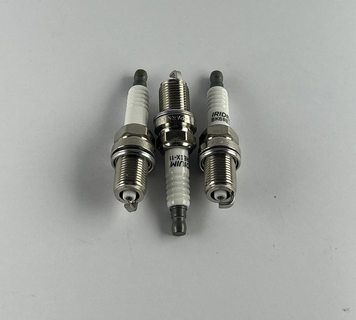 3 NGK Iridium IX Spark Plugs 3764 BK6REIX-11 Suzuki Grand Vitara 2.7L photo 2