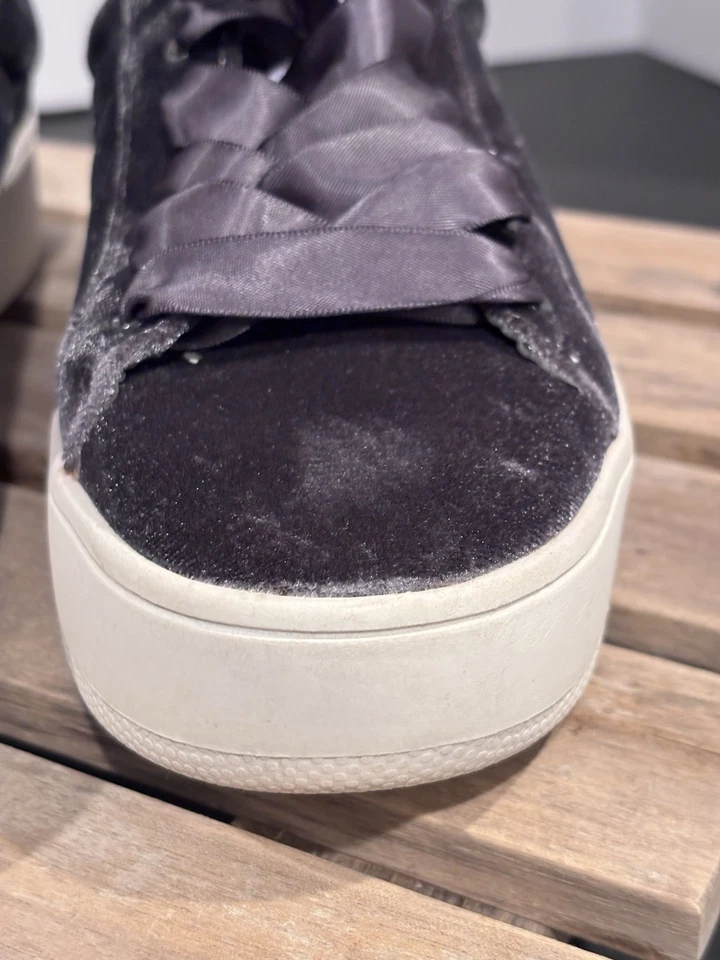 Big Buddha 女式 7 天鹅绒灰色运动鞋丝带鞋带厚底舒适鞋 — 第 4/4 张图片