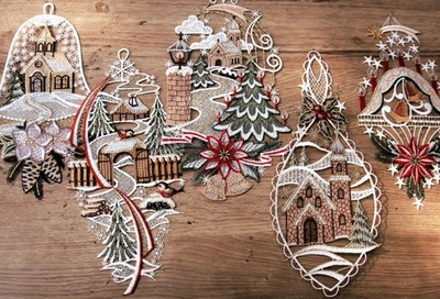 PLAUENER SPITZE Quadri natalizi per finestre ORIGINALI PIZZO PLAUENER Window Decor - Christmas