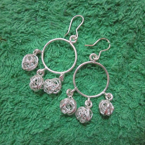 Pendientes de plata esterlina fina Hill Tribe bolas de triple nido colgantes magníficos auc - Imagen 3 de 6