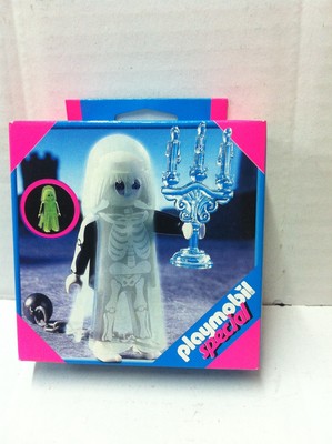 Playmobil Special 4650 CASTLE GHOST GLOW IN THE DARK MIB, 2005