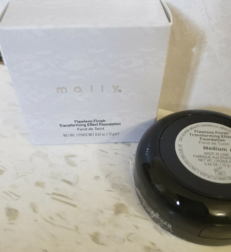 Mally Flawless Finish Transforming Effect Foundation MEDIUM full size NIB - Image 3 of 3