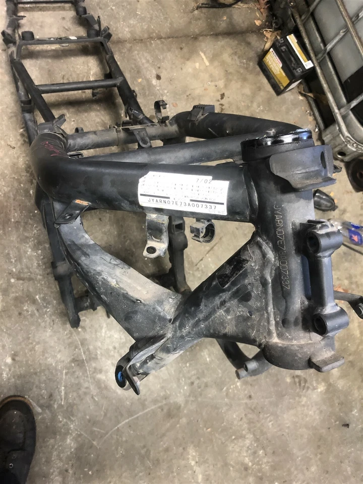 06 Yamaha FZ1 FZ 1 1000 FZ1000 Fazer Frame Chassis - Image 3 of 4