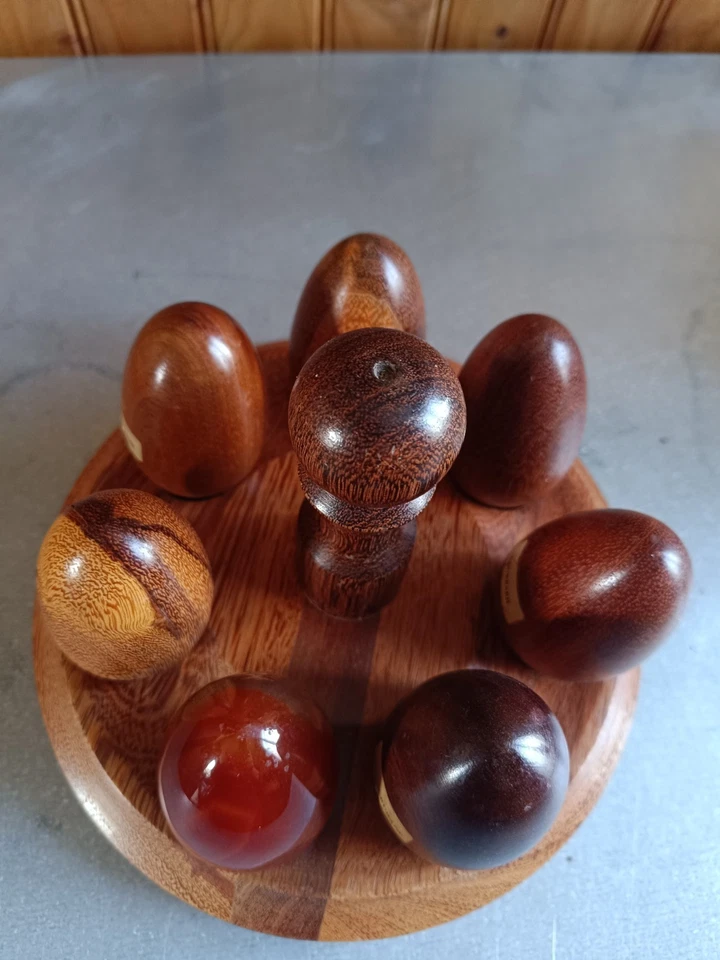 Rare lot plateau oeufs à repriser anciens en bois de différentes essences. - Photo 3/4
