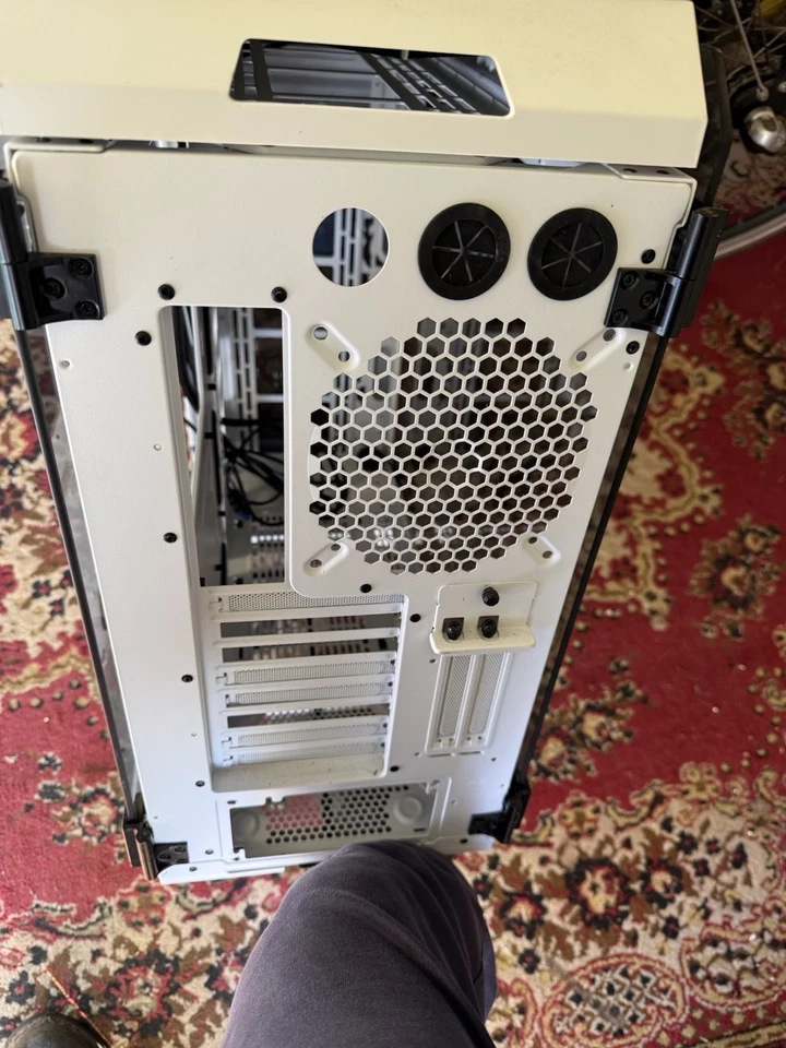 PC-Gehäuse Von Thermaltake - Bild 3 von 4